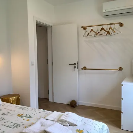 Modern Urban Soul Retreat *