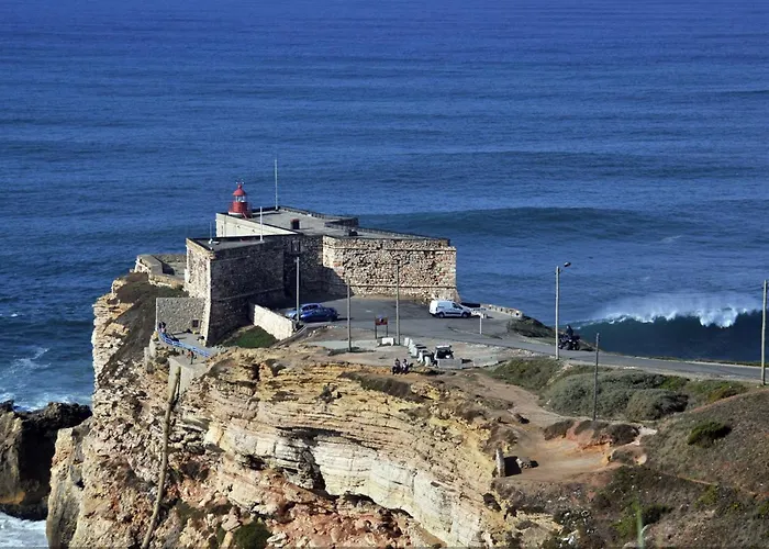 Modern Urban Soul Retreat * Торреш-Ведраш